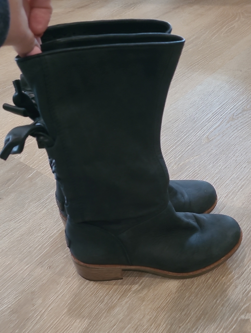 UGG Classic Black Mid-Calf Women’s Leather Boots